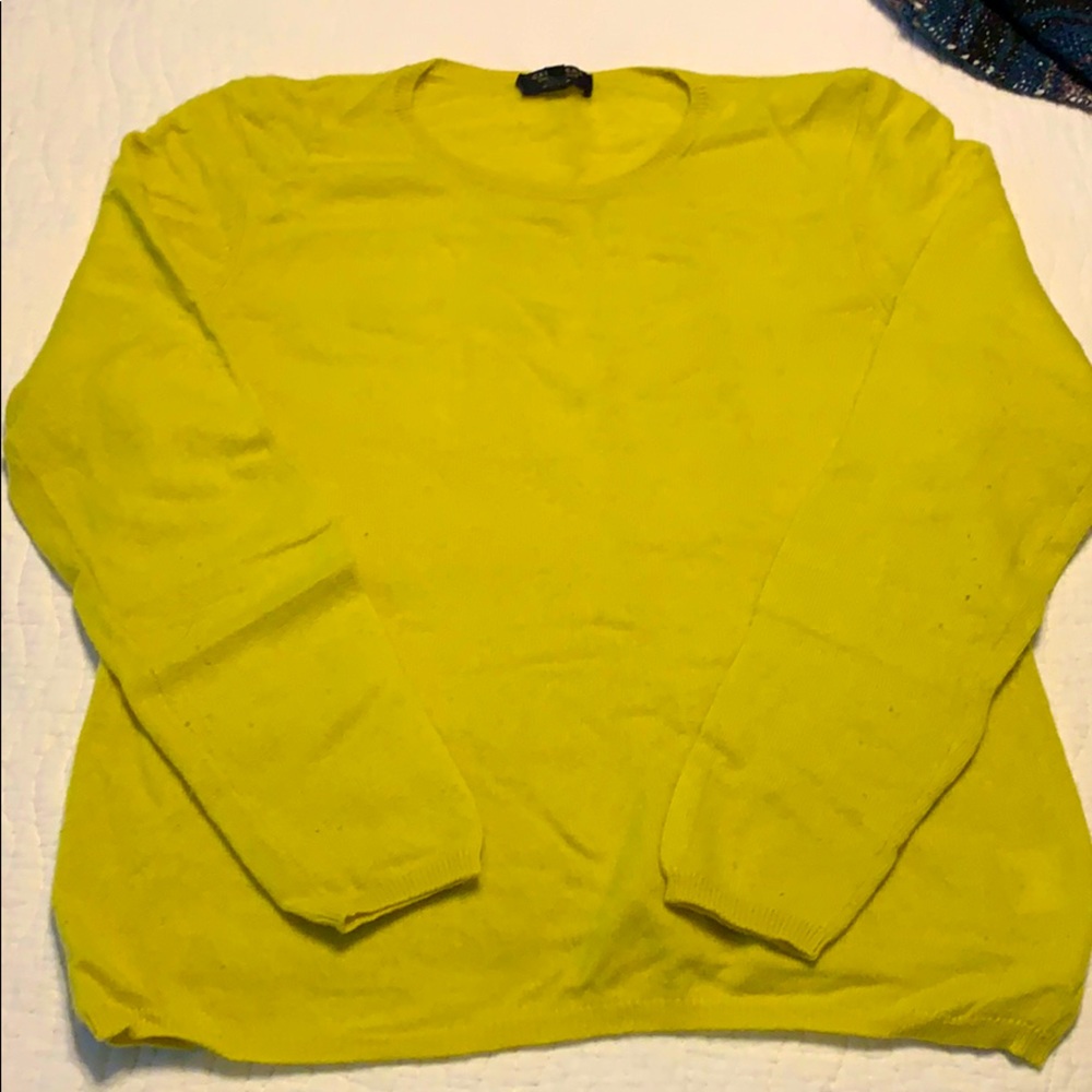 Cashmere sweater
